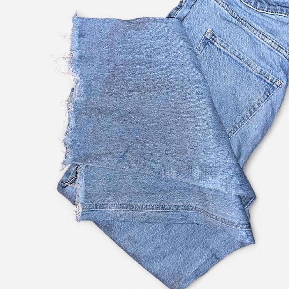 Old navy Women's Blue Jeans - Picture 5 of 7